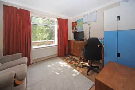 Rosebery Way, Tring, Image 6
