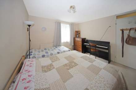 Rosebery Way, Tring, Image 9
