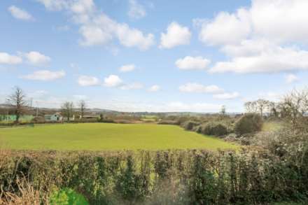 High Street, Cheddington, Image 12