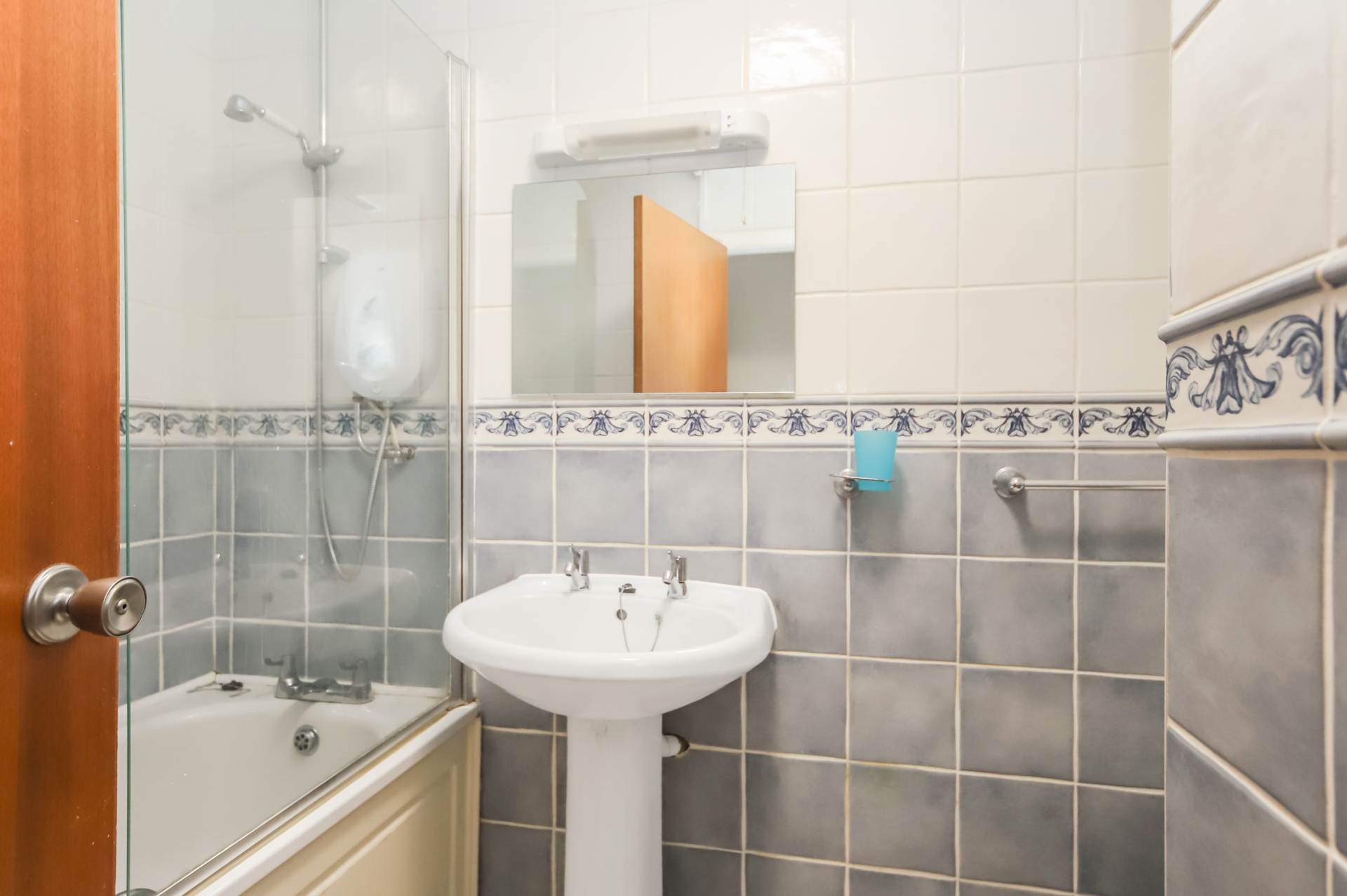 Western Road, Tring, Image 7