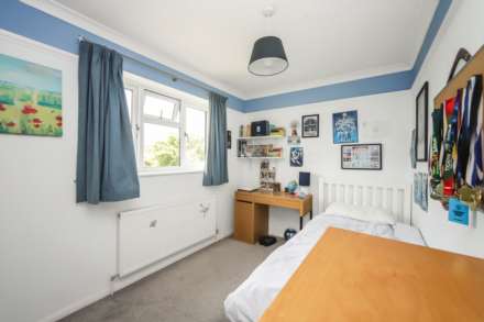 Bunyan Close, Tring, Image 12