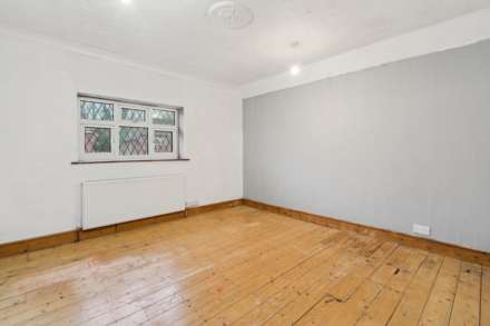 Woodland Close, Tring, Image 16