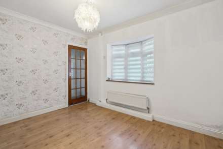 Woodland Close, Tring, Image 9