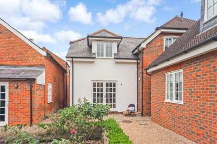The Courtyards, Aston Clinton, Image 9
