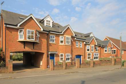 Langdon Street, Tring, Image 1