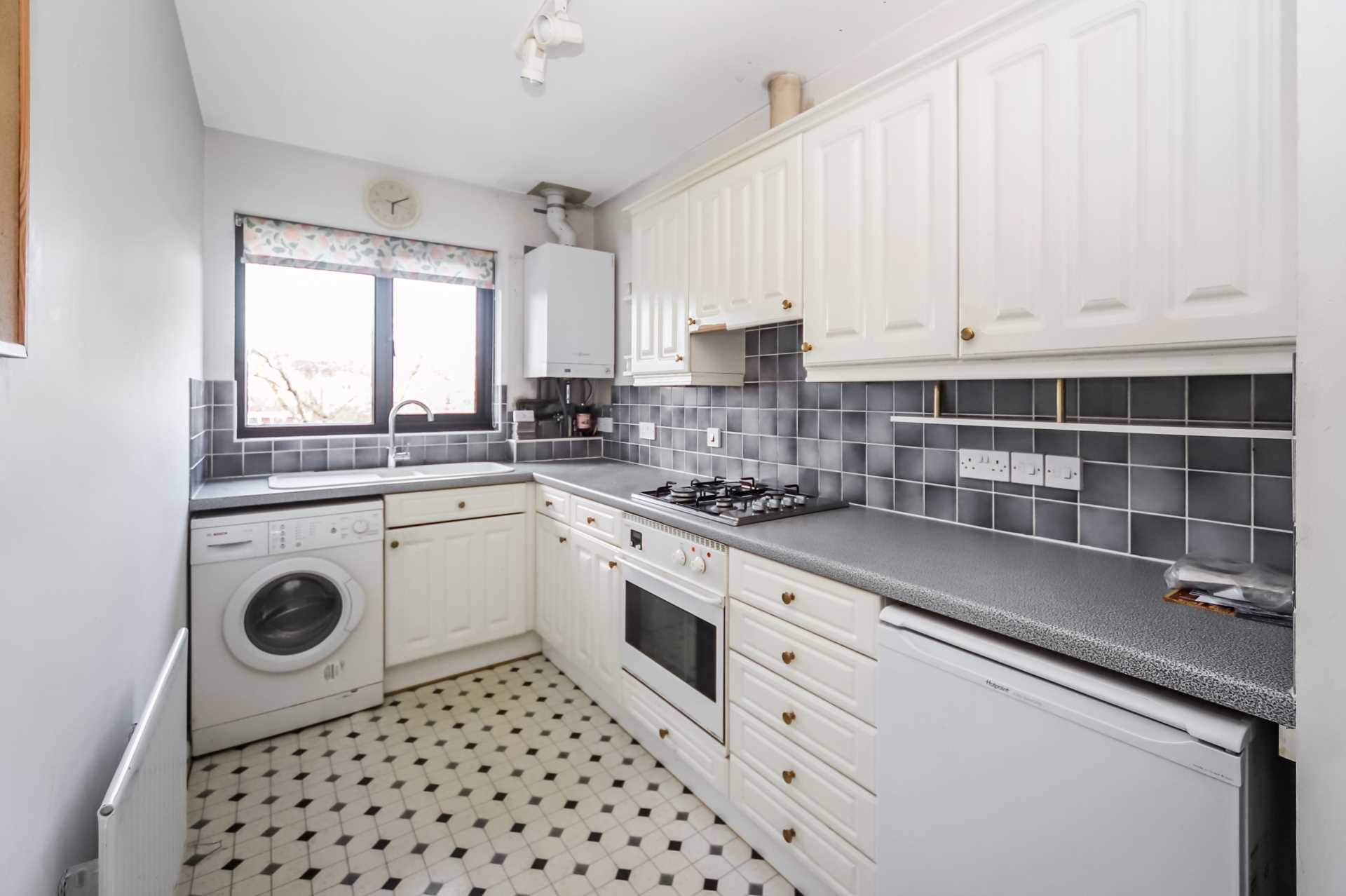 Carman Court, Longfield Road, Image 3