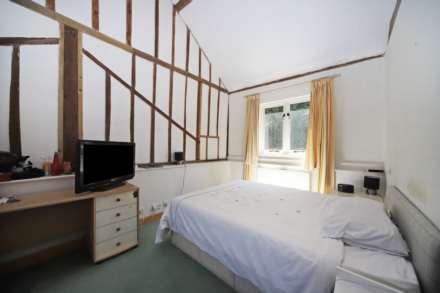 Bishopsfield, Wick Road, Wigginton, Image 13