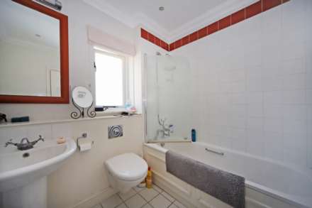 Bishopsfield, Wick Road, Wigginton, Image 16