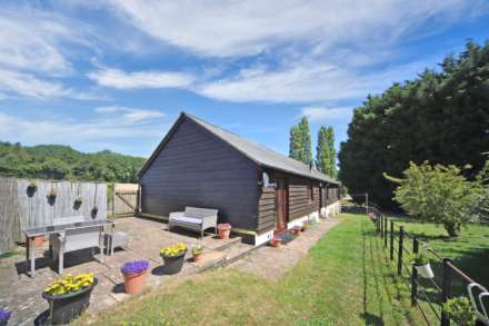 Bishopsfield, Wick Road, Wigginton, Image 3