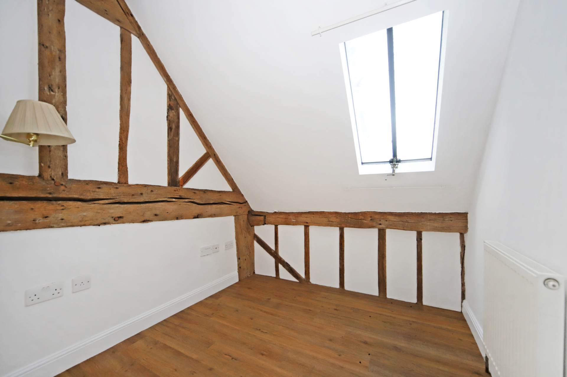 Wick Road, Wigginton, Hertfordshire, Image 16