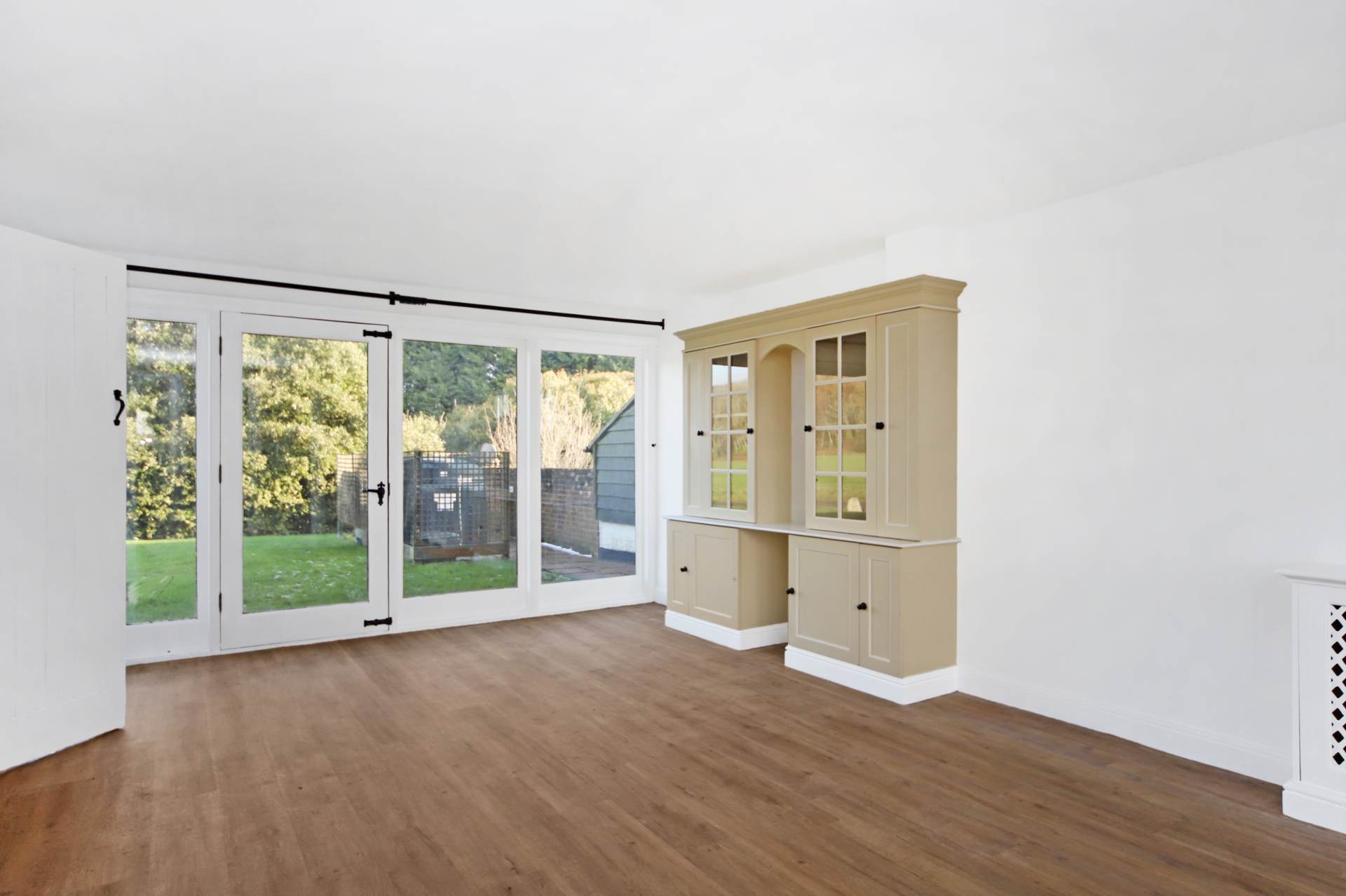 Wick Road, Wigginton, Hertfordshire, Image 6