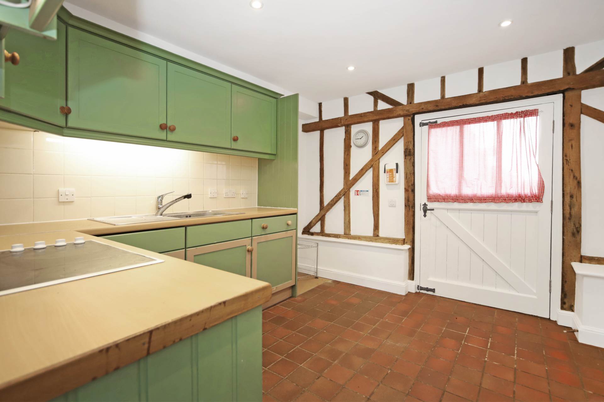 Wick Road, Wigginton, Hertfordshire, Image 9