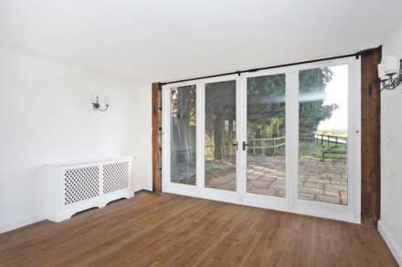 Wick Road, Wigginton, Hertfordshire, Image 10