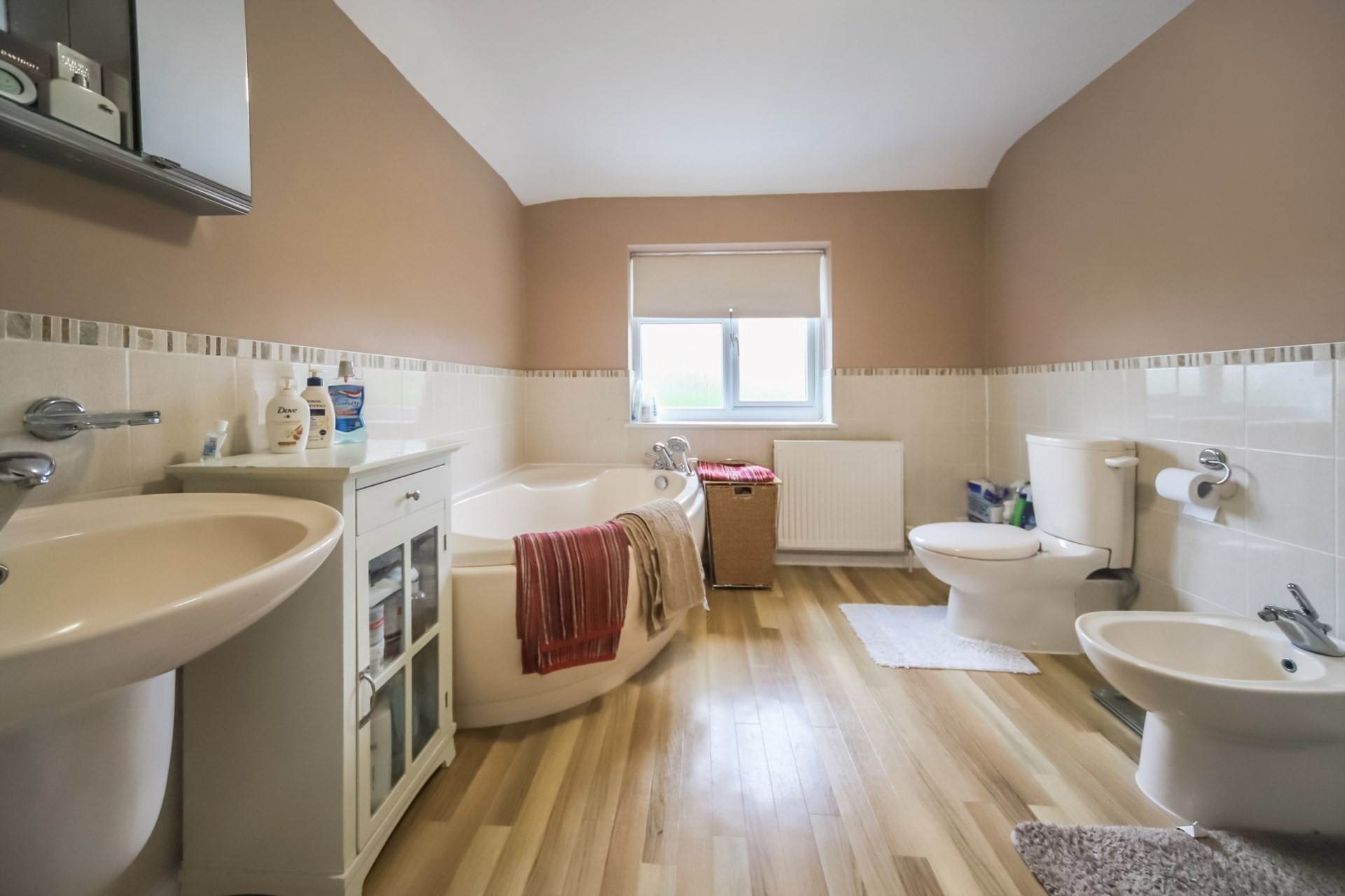 Cheddington, Image 15