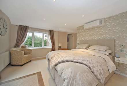 Cheddington, Image 12