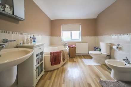 Cheddington, Image 15