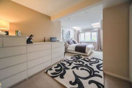 Cheddington, Image 16