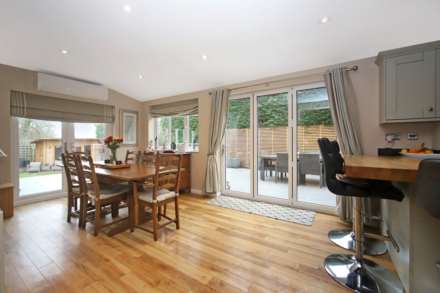 Cheddington, Image 3