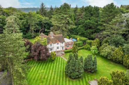 4 Bedroom Detached, Wendover