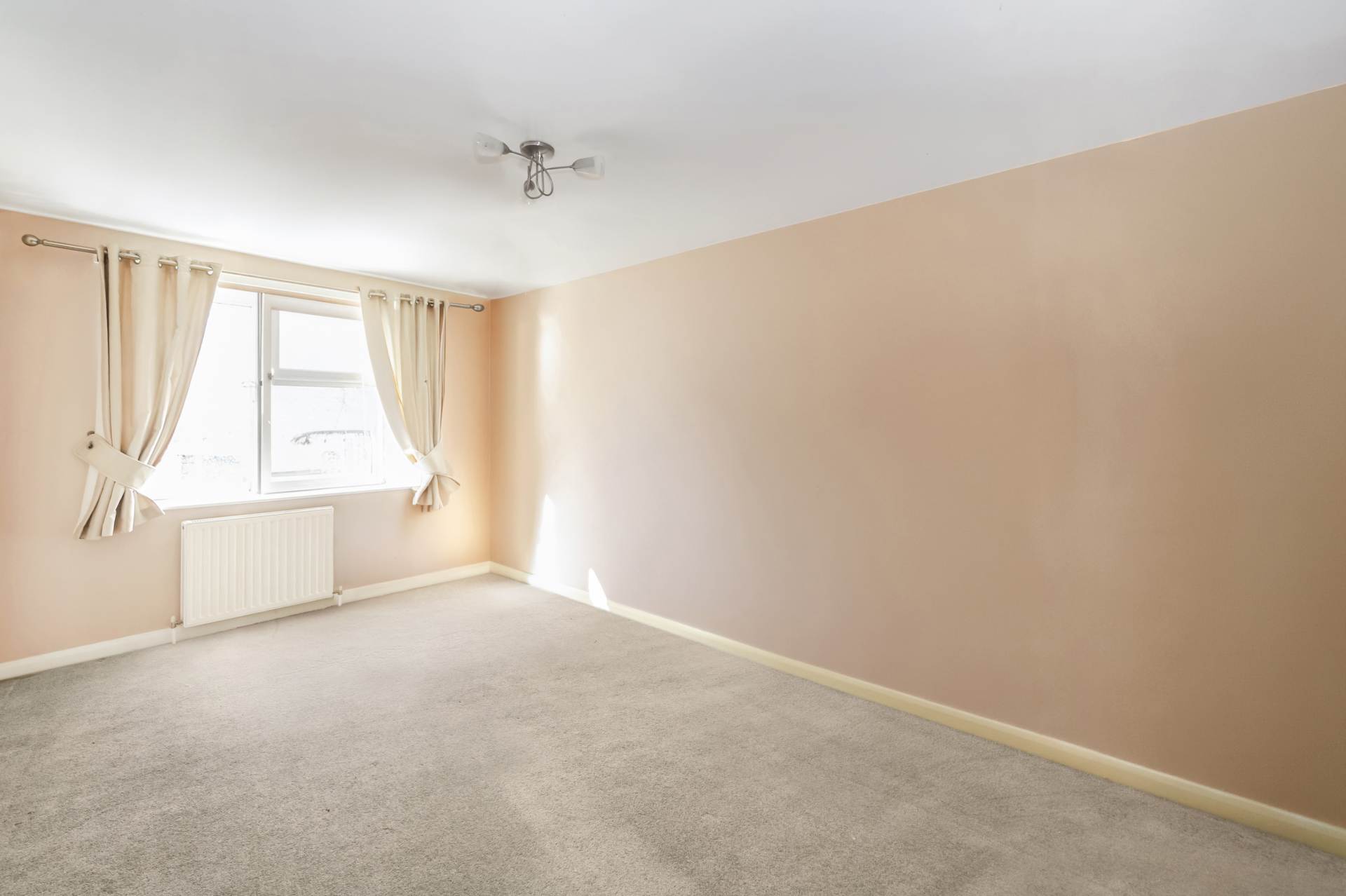 Kingsley Walk, Tring, Image 12