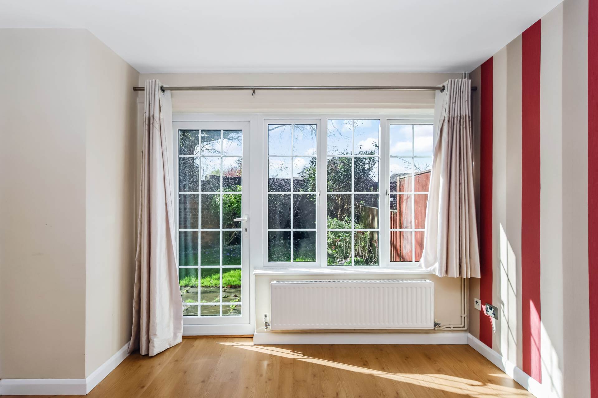 Kingsley Walk, Tring, Image 9
