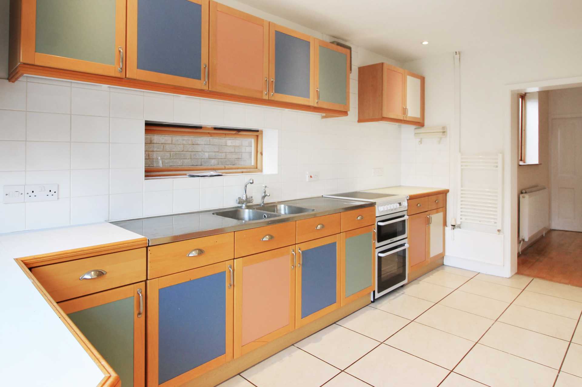 Beaconsfield Road, Tring, Image 6