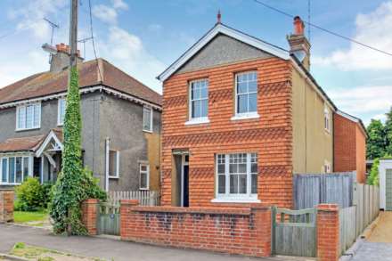 Beaconsfield Road, Tring, Image 1