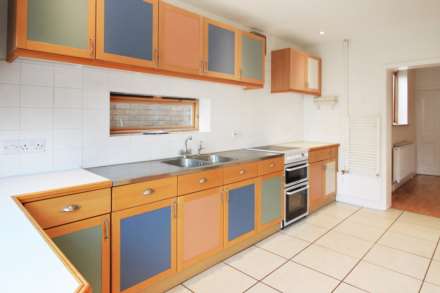 Beaconsfield Road, Tring, Image 6