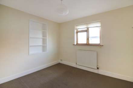 Beaconsfield Road, Tring, Image 8