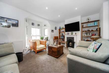 Western Road, Tring, Image 11