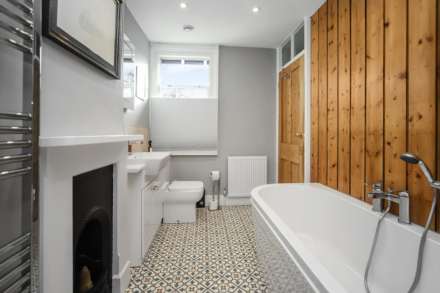 Western Road, Tring, Image 16