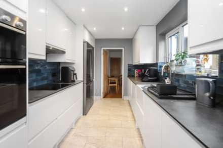 Western Road, Tring, Image 4