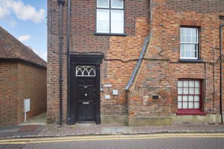High Street, Tring, Image 10