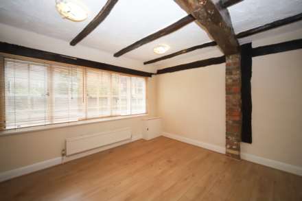 Clements Place, Tring, Image 4