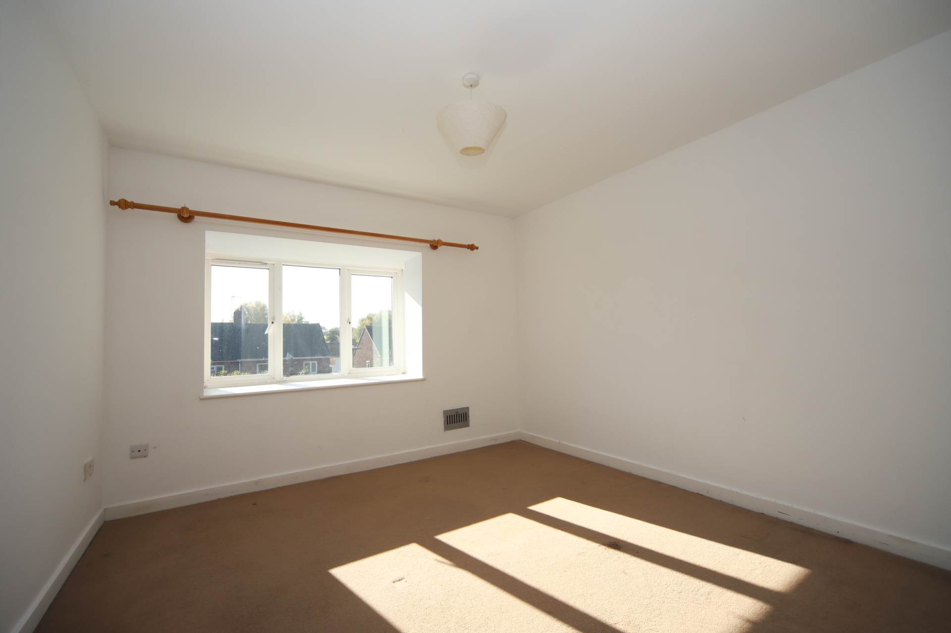 Bushells Wharf, Tring, Image 5