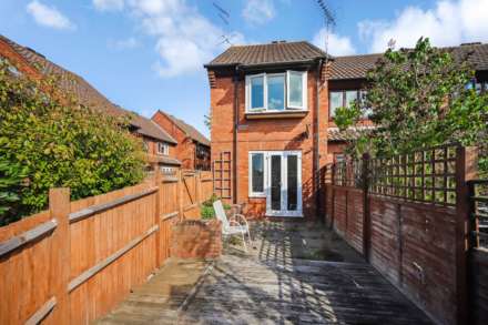 Bushells Wharf, Tring, Image 7