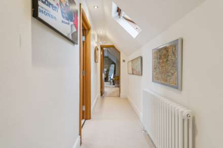 Cheddington, Image 12