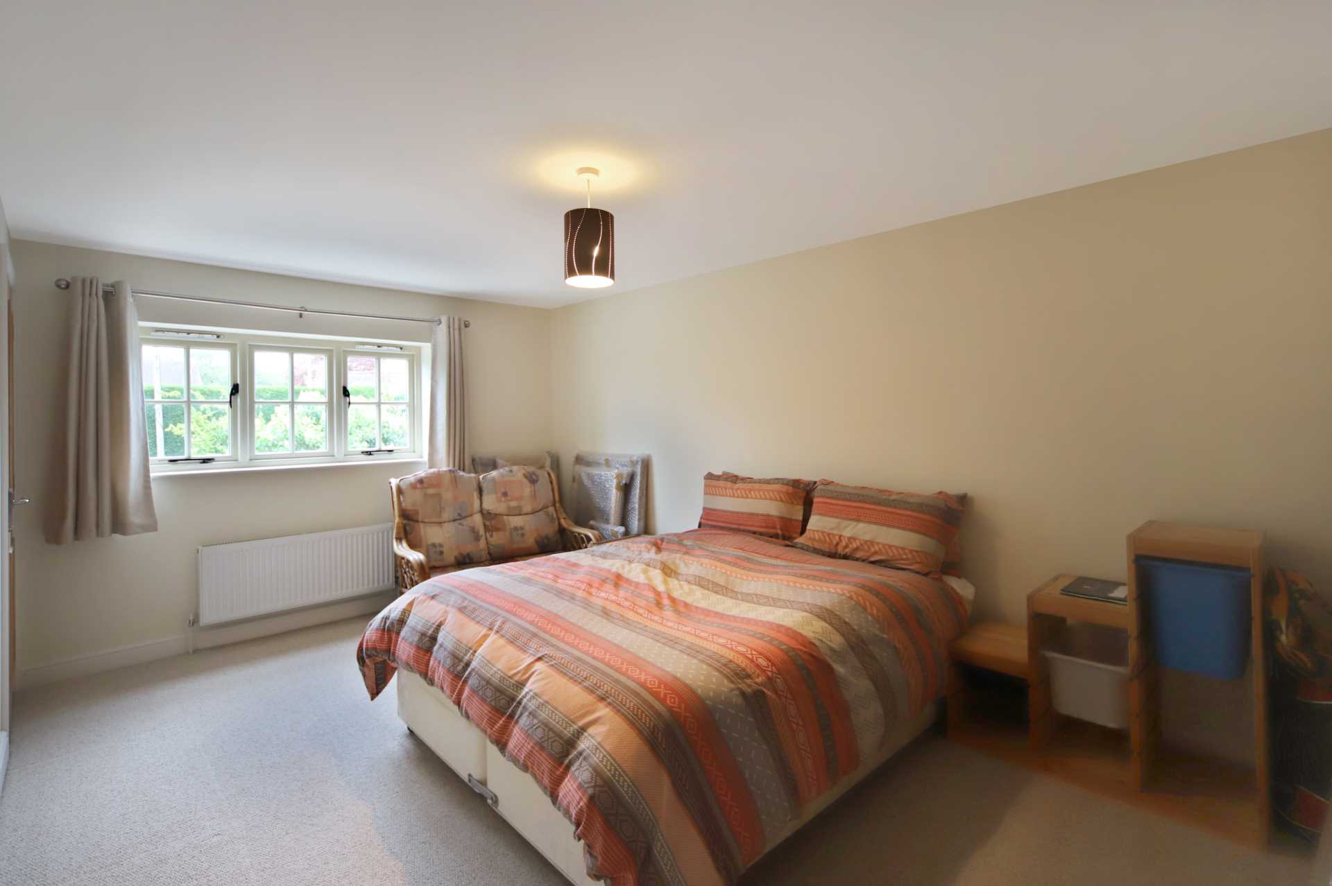 Weston Turville, Image 8