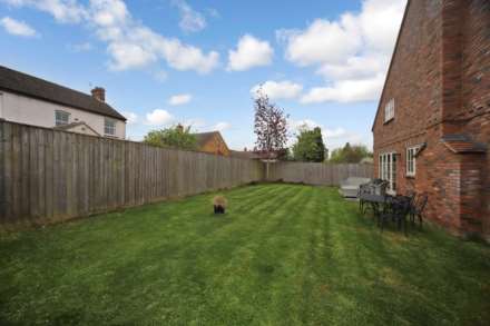 Weston Turville, Image 10