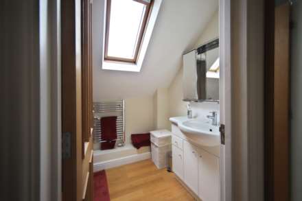 Weston Turville, Image 7