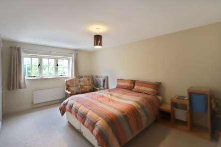 Weston Turville, Image 8