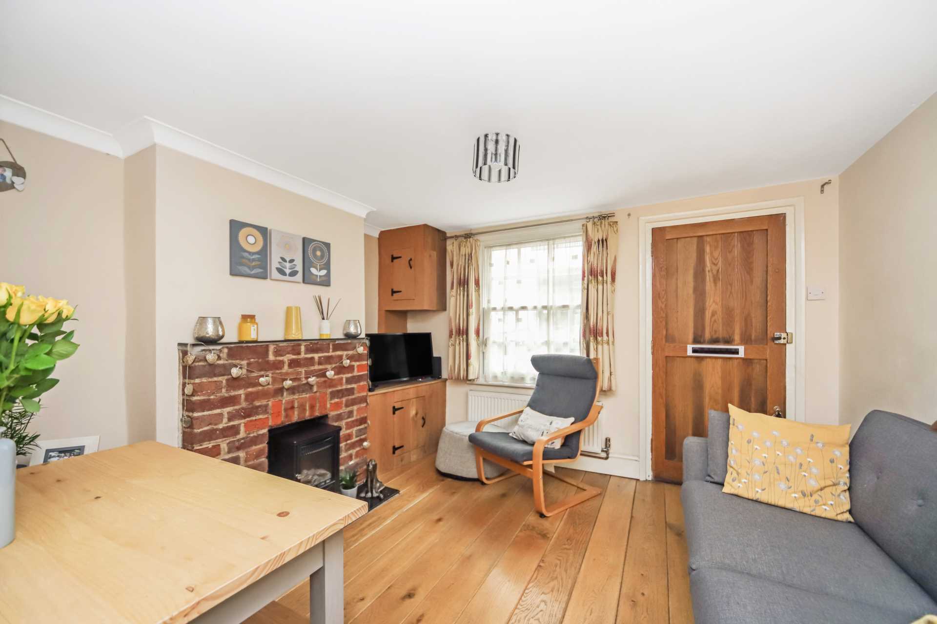 Akeman Street, Tring, Image 3