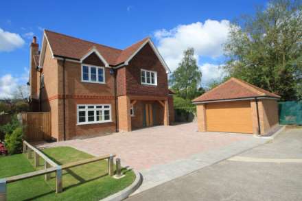 5 Bedroom Detached, Plough Orchards, Weston Turville