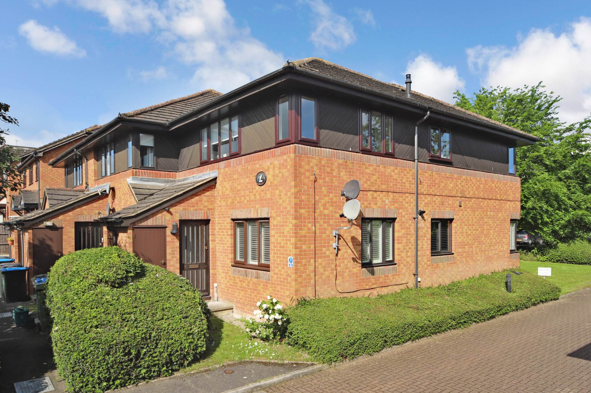 Longfield Road, Tring, Image 1