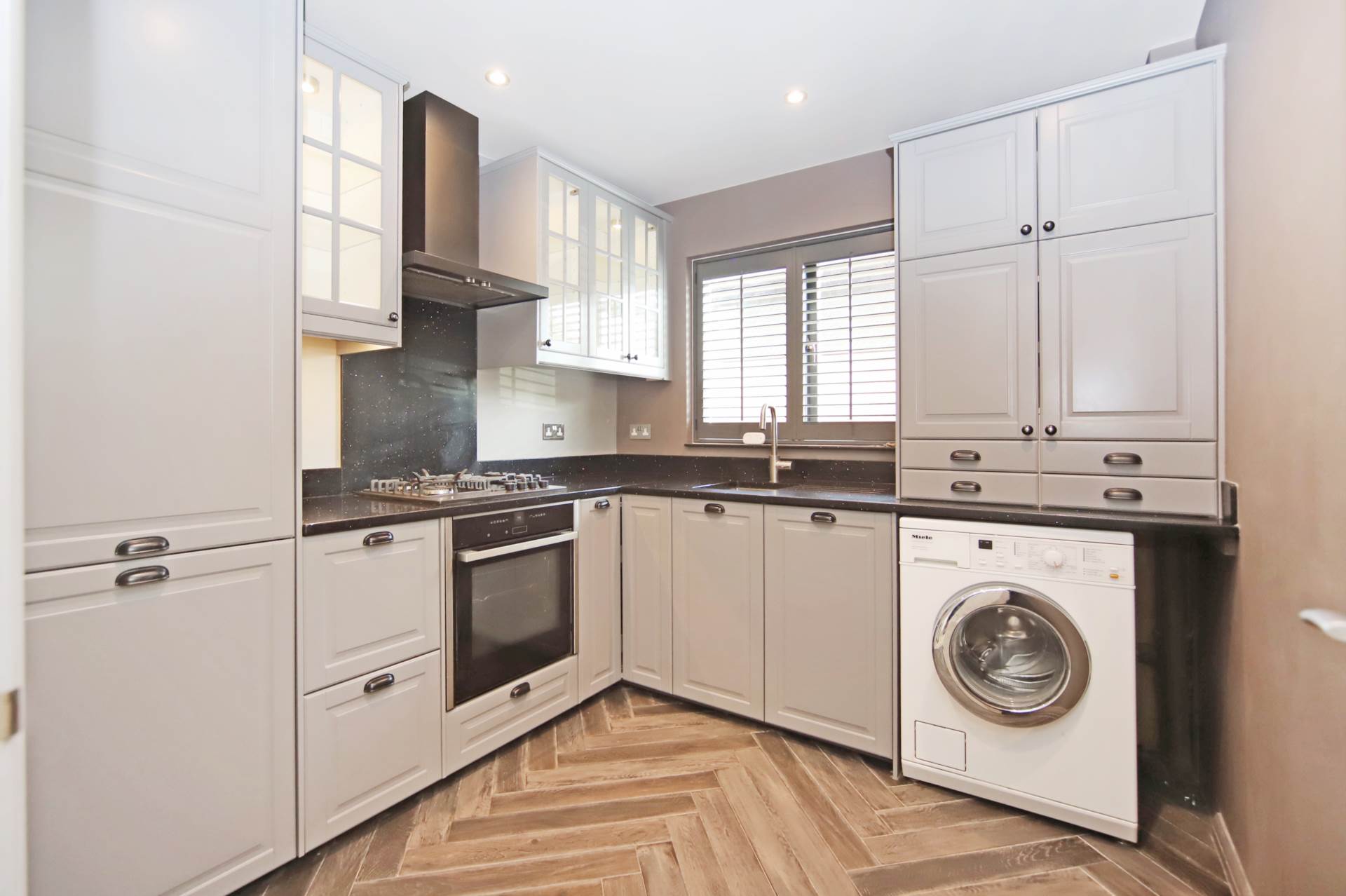 Longfield Road, Tring, Image 4
