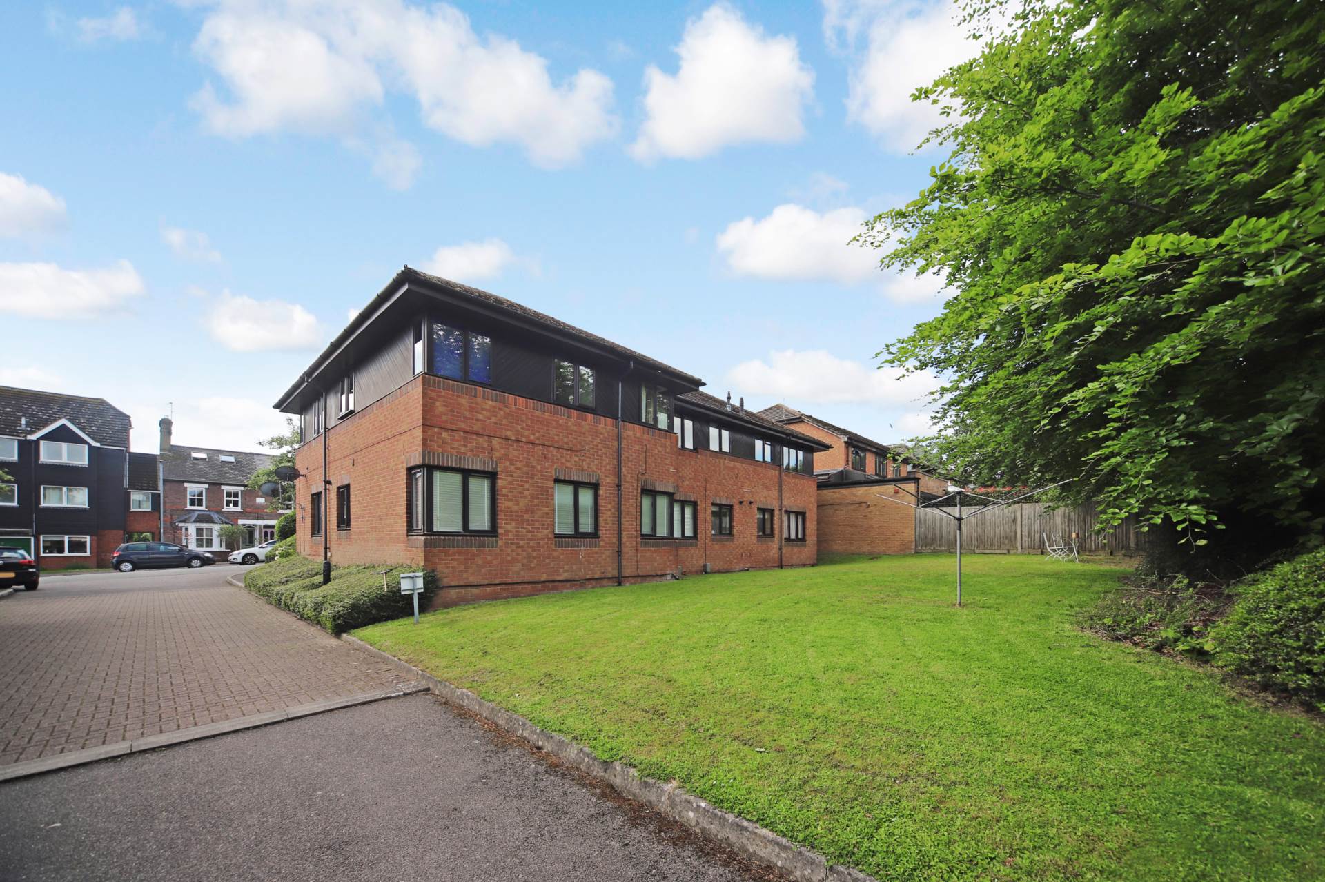Longfield Road, Tring, Image 9