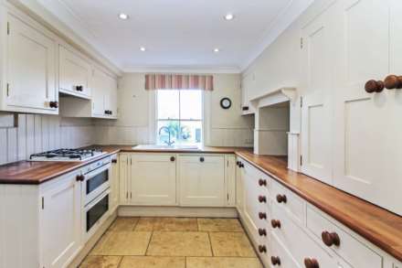 Western Road, Tring, Image 5
