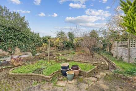 Dundale Road, Tring, Image 21