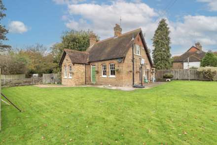 4 Bedroom Detached, New Ground Road, Aldbury