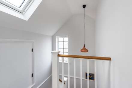 Tring, Image 16